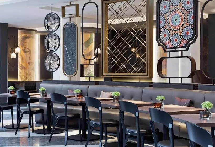 호텔 Renaissance Wien