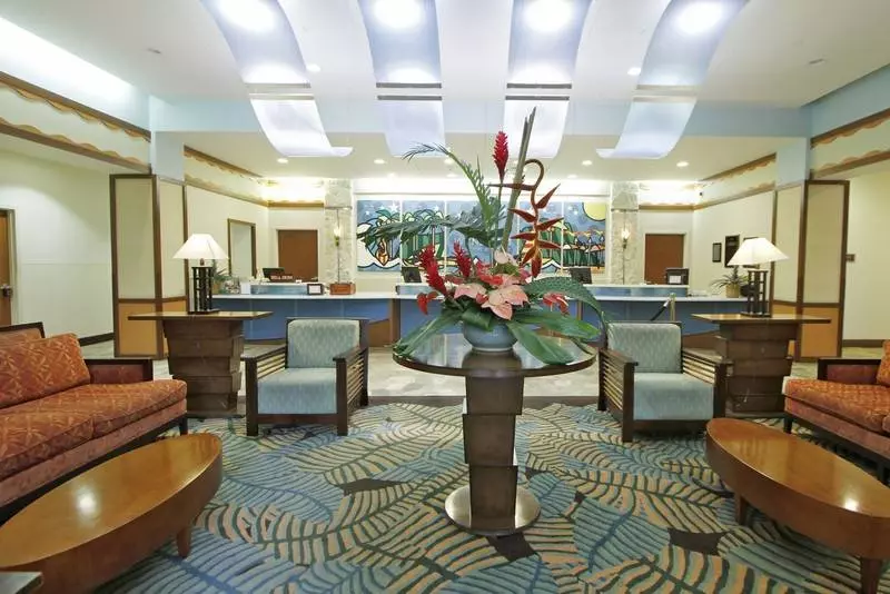 בית מלון כפרי Club Wyndham At Waikiki Beach Walk