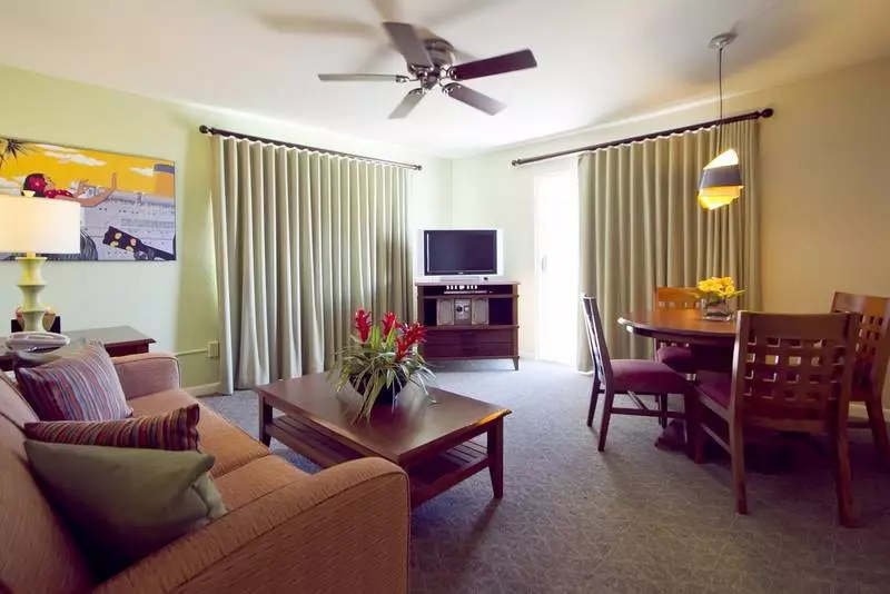 בית מלון כפרי Club Wyndham At Waikiki Beach Walk