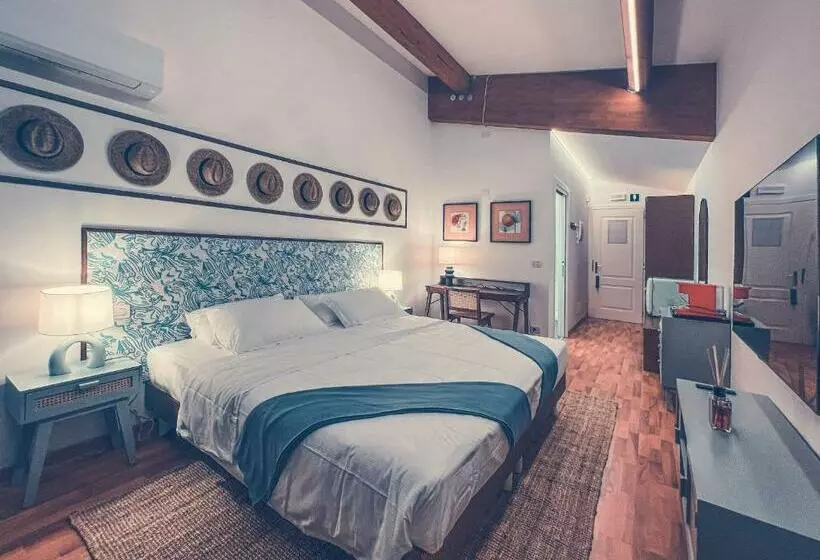 Marina House Primero