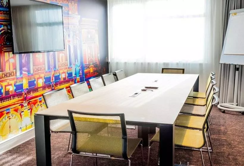 Novotel Lyon Bron Meeting & Events