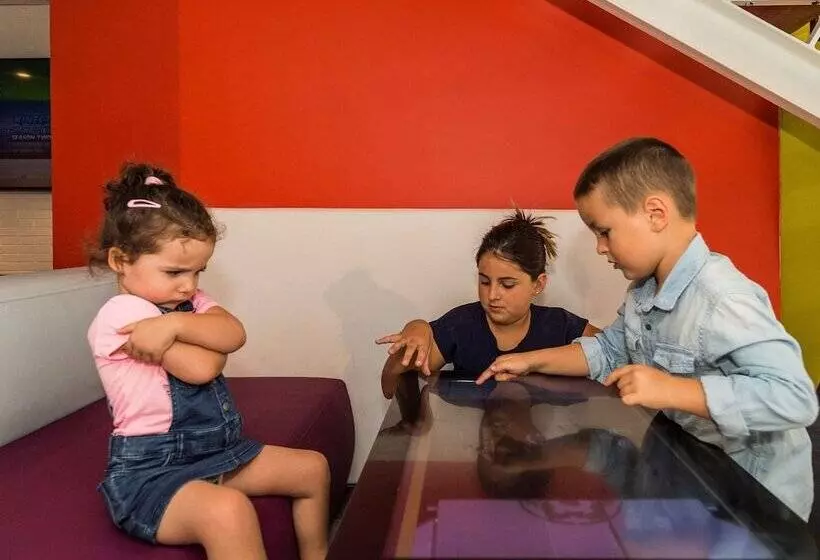 Novotel Lyon Bron Meeting & Events