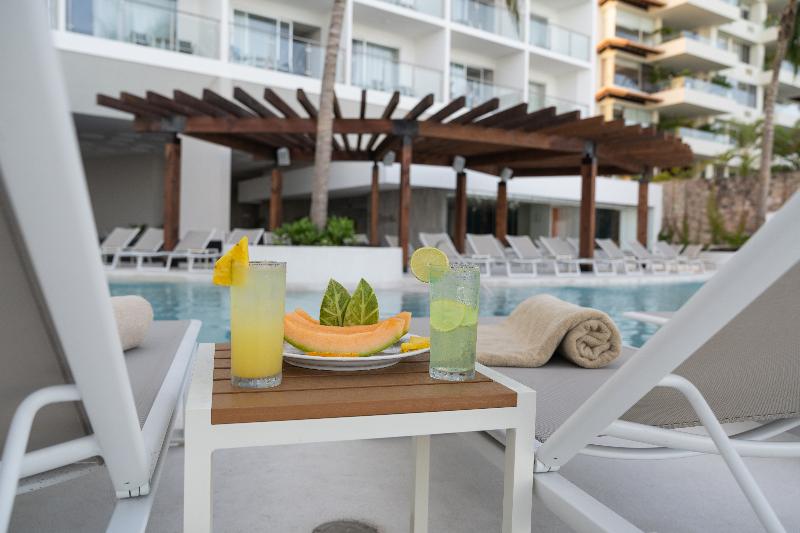 منتجع Grand Park Royal Puerto Vallarta  All Inclusive