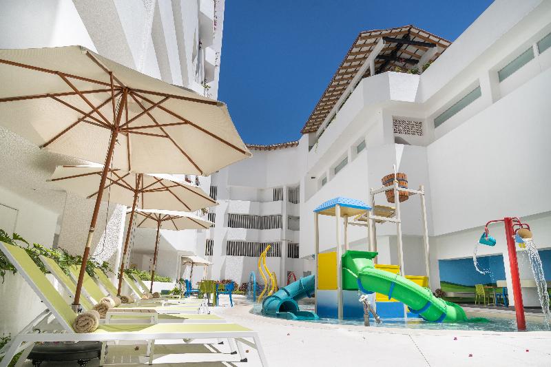 منتجع Grand Park Royal Puerto Vallarta  All Inclusive