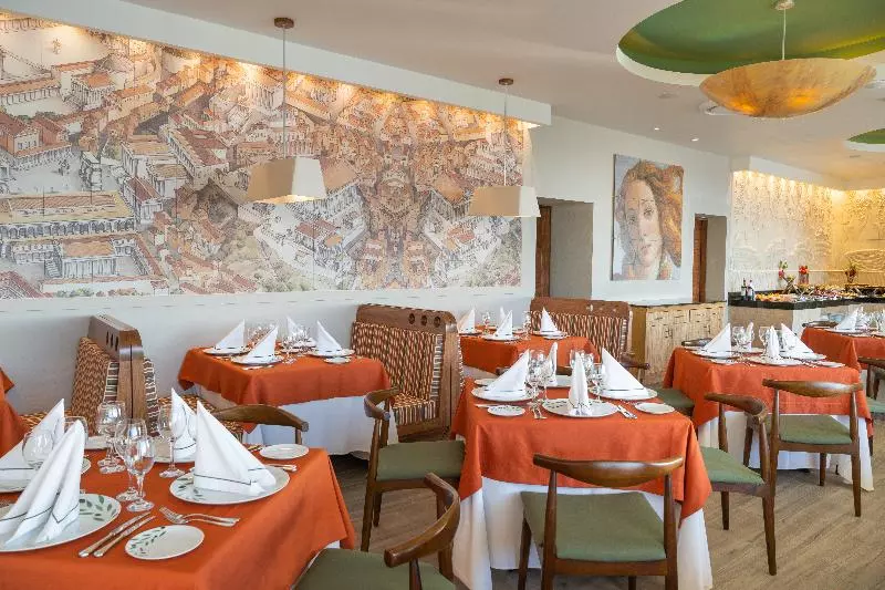 Курорт Grand Park Royal Puerto Vallarta  All Inclusive