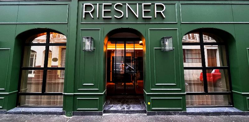 هتل Hôtel Riesner