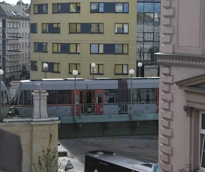 酒店 Altwienerhof Boutique