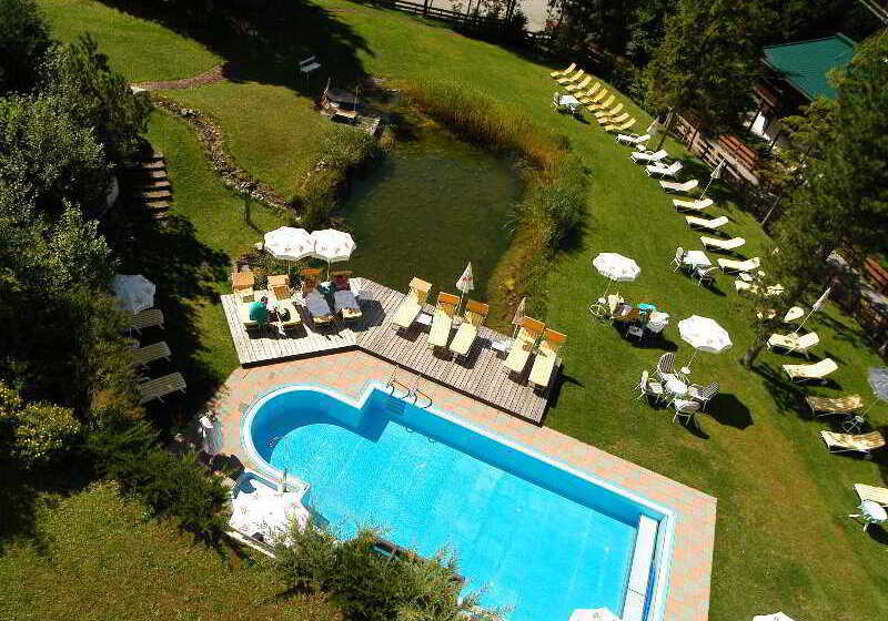 هتل Bergresort Seefeld