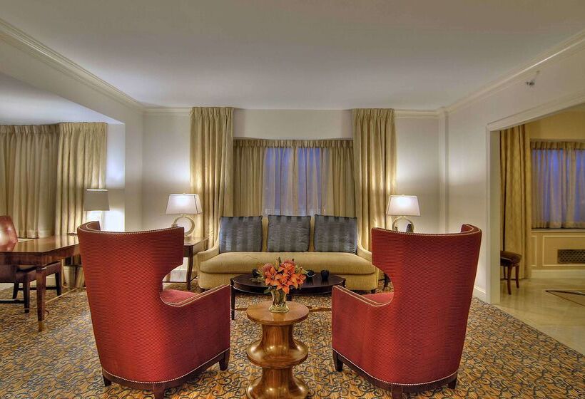 فندق Capital Hilton