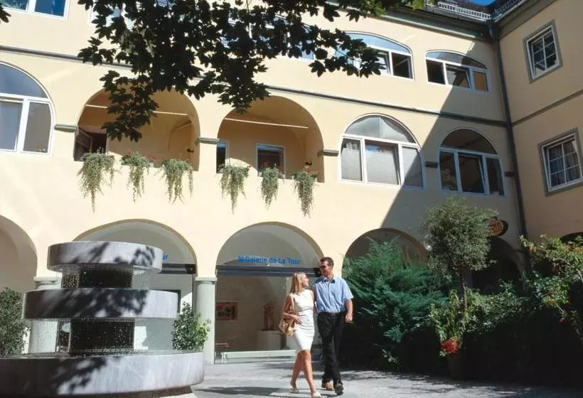 ホテル Goldener Brunnen