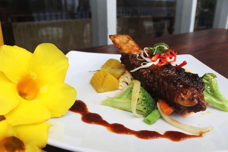 Otel Inna Samudra Beach