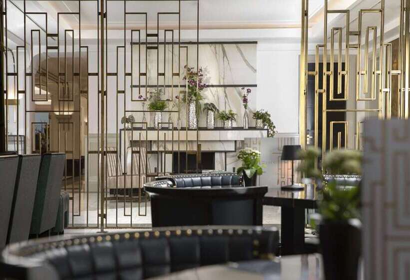 هتل Hilton Prague Old Town