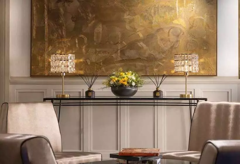 هتل Hilton Prague Old Town