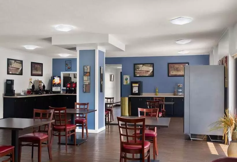 فندق Red Roof Inn Kingsland