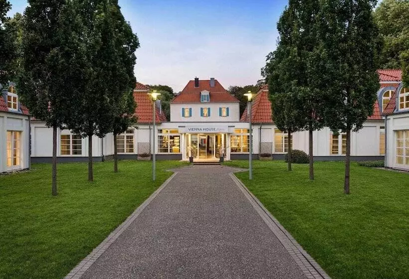 فندق Vienna House Easy By Wyndham Castroprauxel