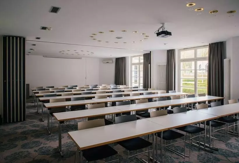 فندق Vienna House Easy By Wyndham Castroprauxel