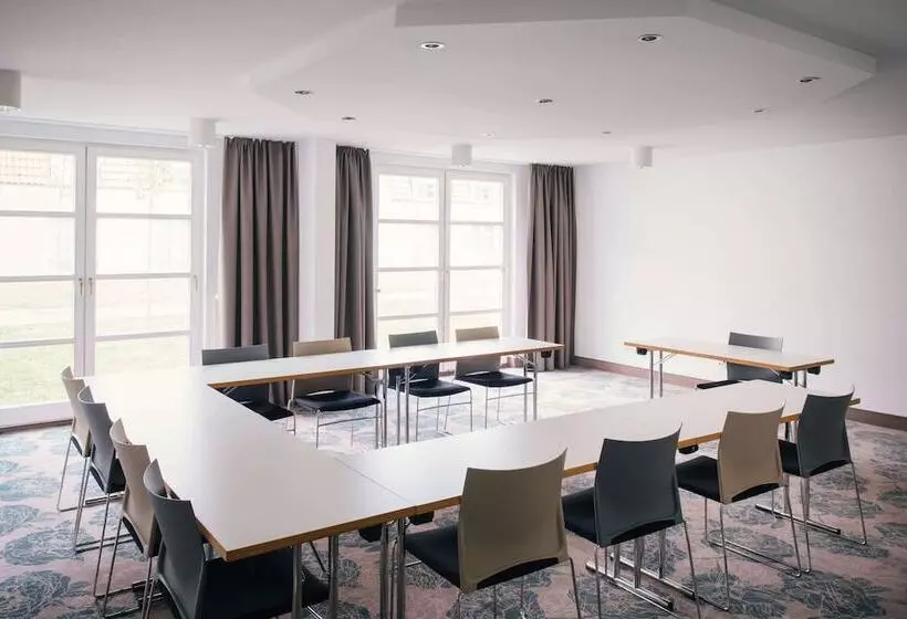 فندق Vienna House Easy By Wyndham Castroprauxel