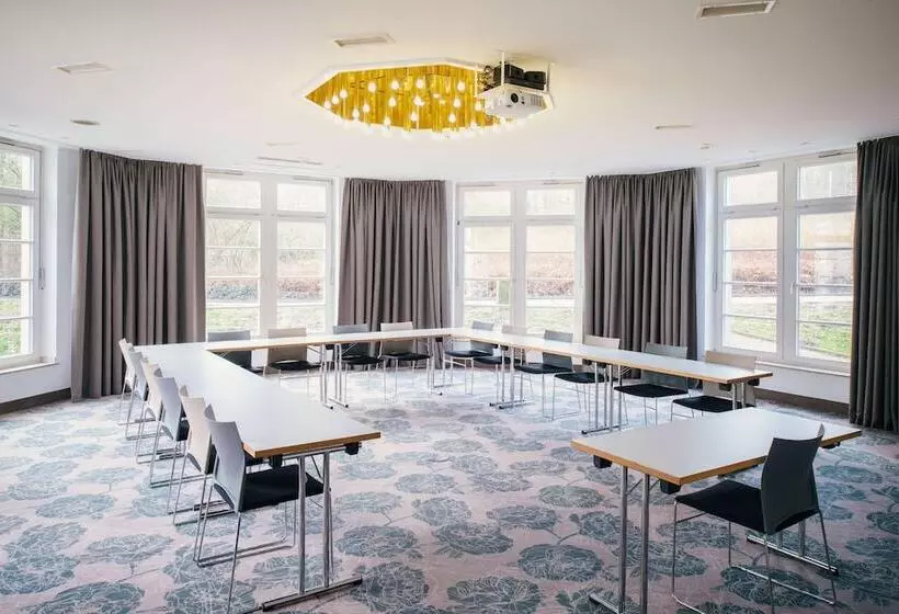 فندق Vienna House Easy By Wyndham Castroprauxel