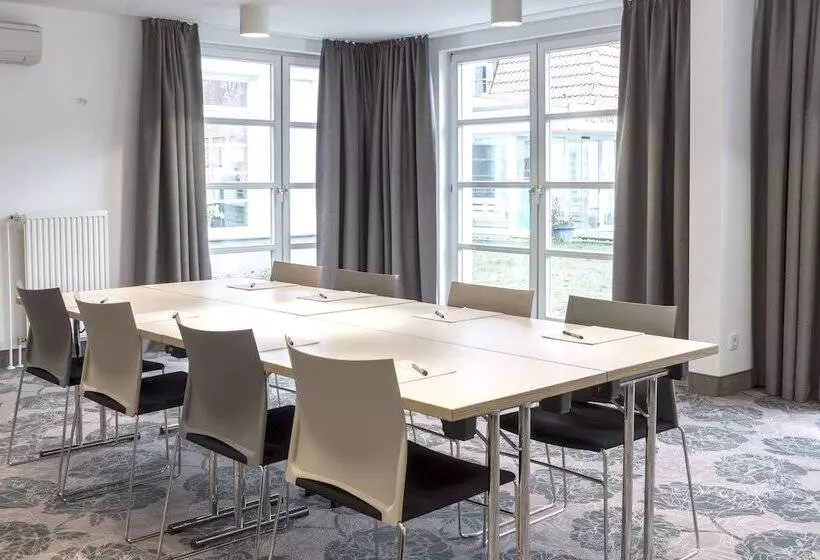 فندق Vienna House Easy By Wyndham Castroprauxel