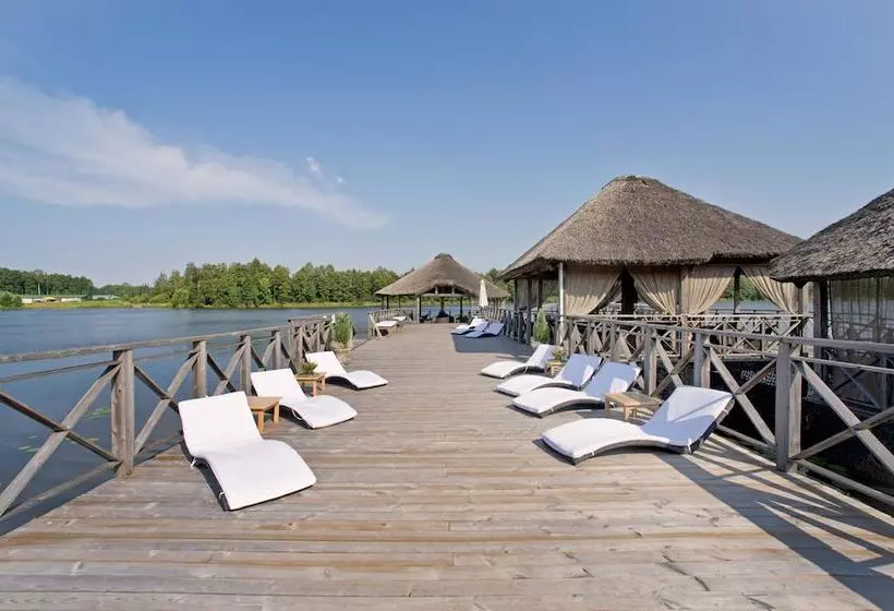 هتل Vilnius Grand Resort