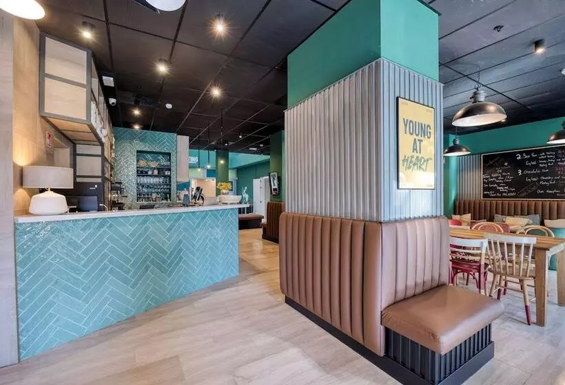 Latroupe Grand Place Hostel