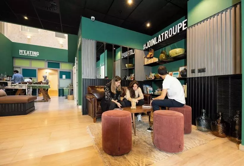 Latroupe Grand Place Hostel