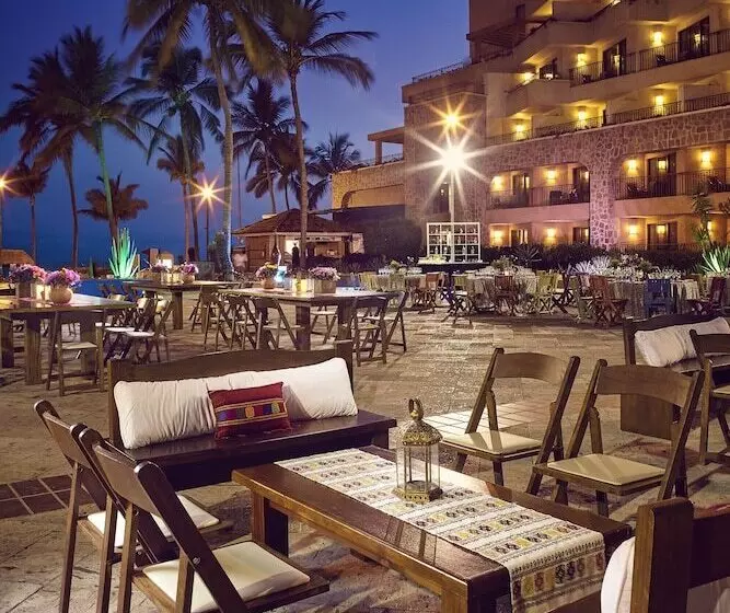 Marriott Puerto Vallarta Resort & Spa