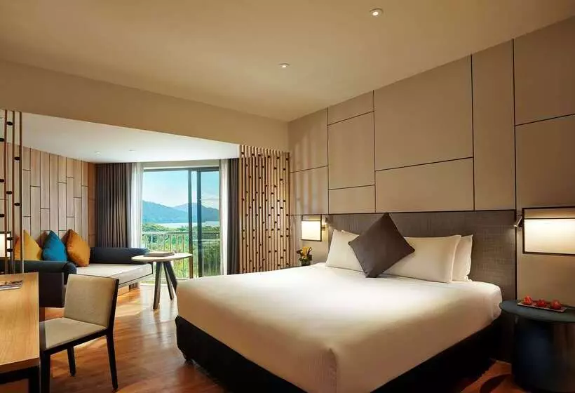 Parkroyal Penang Resort