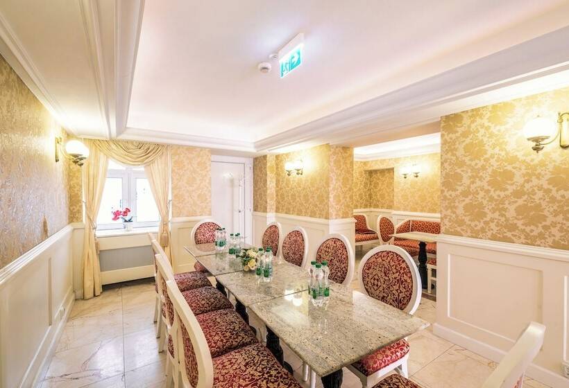 בית מלון כפרי Europejski Wrocław Centrum