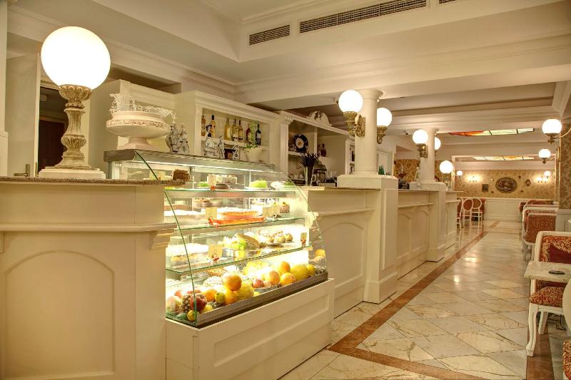 בית מלון כפרי Europejski Wrocław Centrum