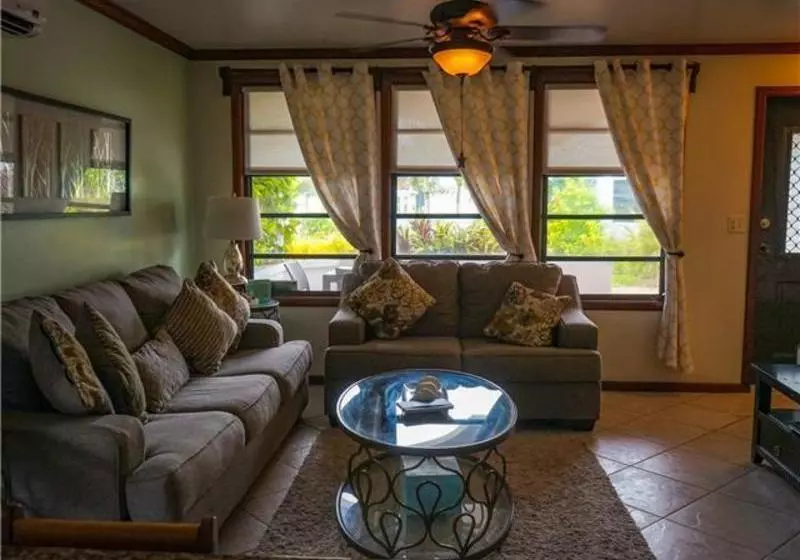 בית מלון כפרי Isla Bonita Yacht Club