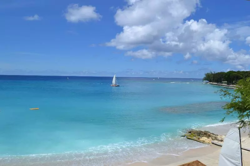 هتل Mango Bay All Inclusive