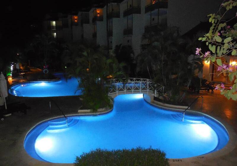 هتل Mango Bay All Inclusive