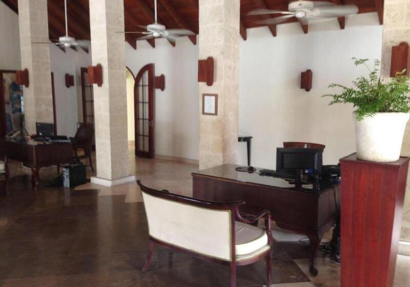 هتل Mango Bay All Inclusive