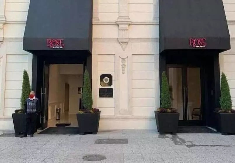 ホテル Rose