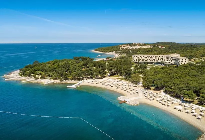 Maistra Select Family Hotel Amarin