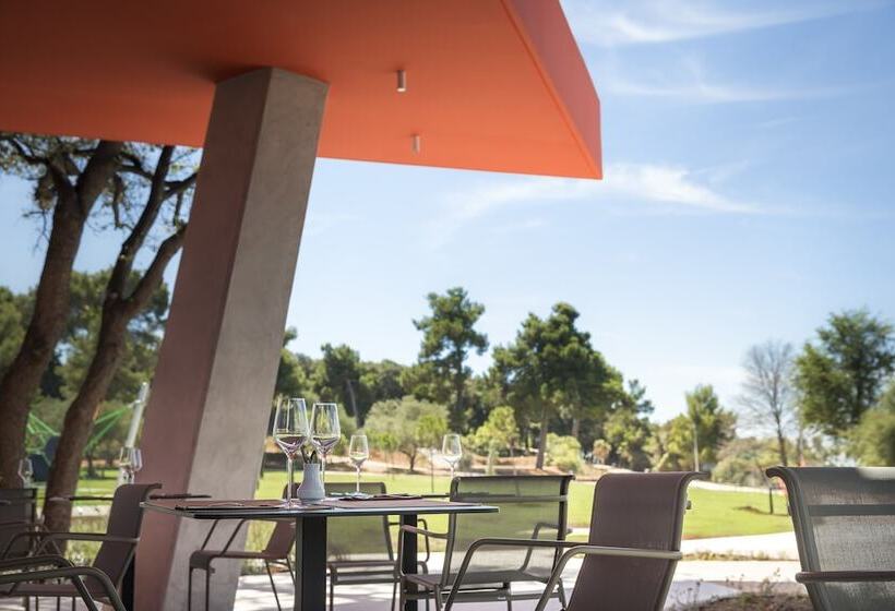 Maistra Select Family Hotel Amarin