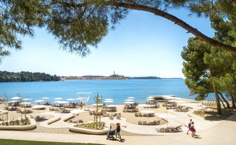 Maistra Select Family Hotel Amarin