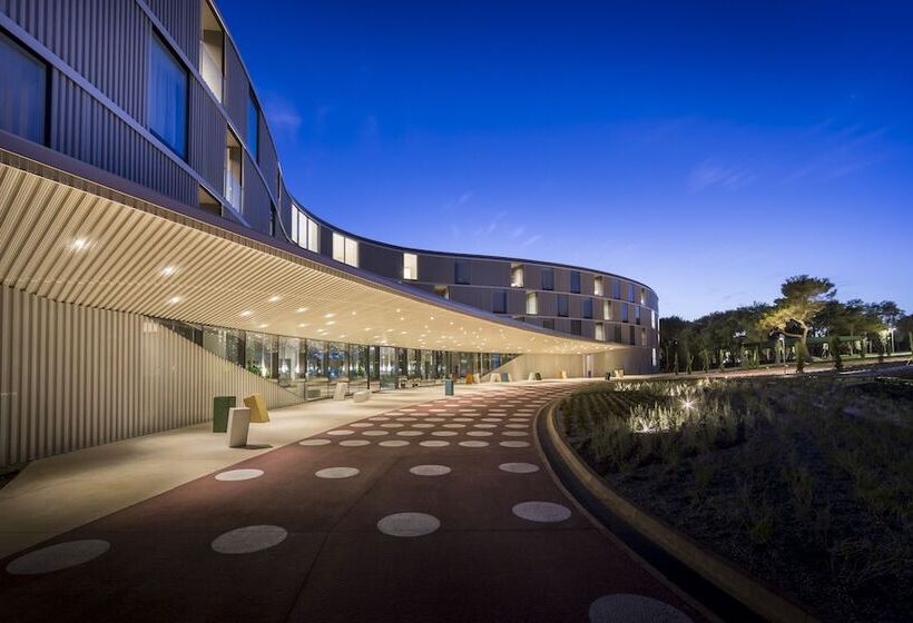 Maistra Select Family Hotel Amarin