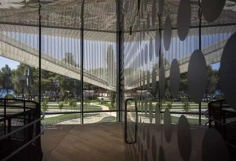 Maistra Select Family Hotel Amarin