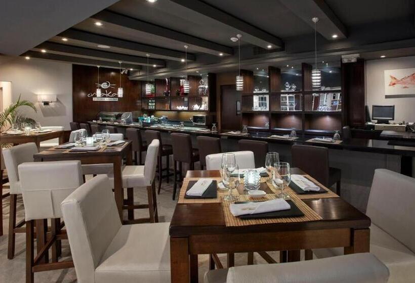 Manchebo Beach Resort And Spa