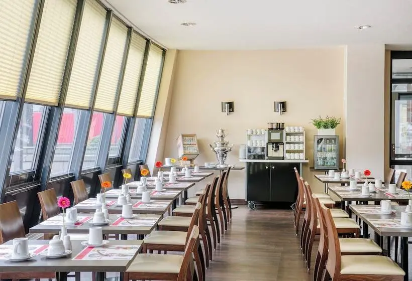 Freiburg City Center By Leonardo Hotels