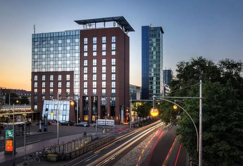 Freiburg City Center By Leonardo Hotels