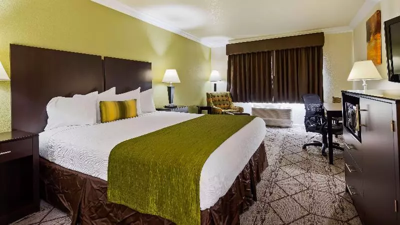 酒店 Best Western Executive Inn