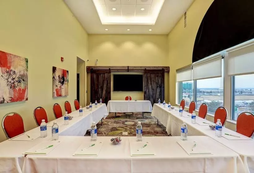 ホテル Holiday Inn   Mississauga Toronto West, An Ihg