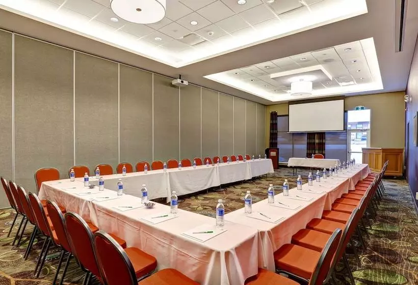 ホテル Holiday Inn   Mississauga Toronto West, An Ihg