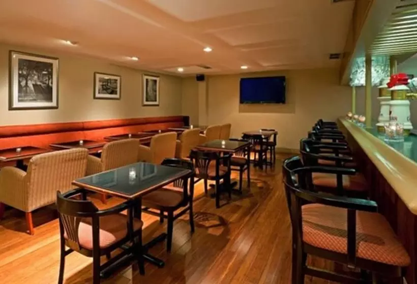 ホテル Holiday Inn   Mississauga Toronto West, An Ihg