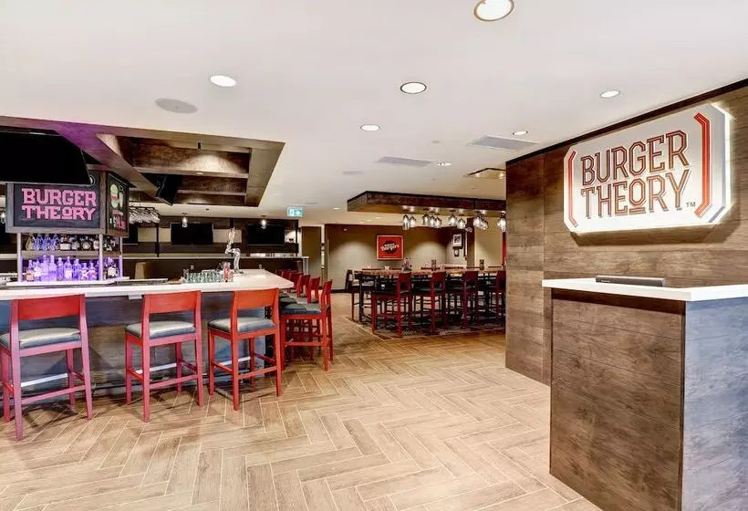 ホテル Holiday Inn   Mississauga Toronto West, An Ihg