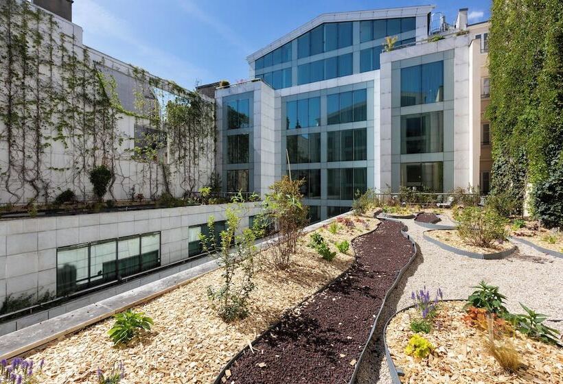 هتل La Clef Tour Eiffel Paris By The Crest Collection