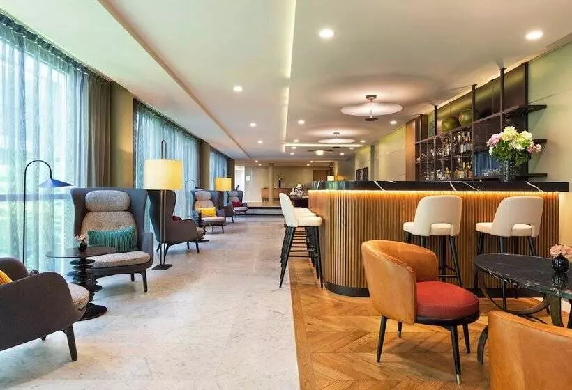 Hotel La Clef Tour Eiffel Paris By The Crest Collection